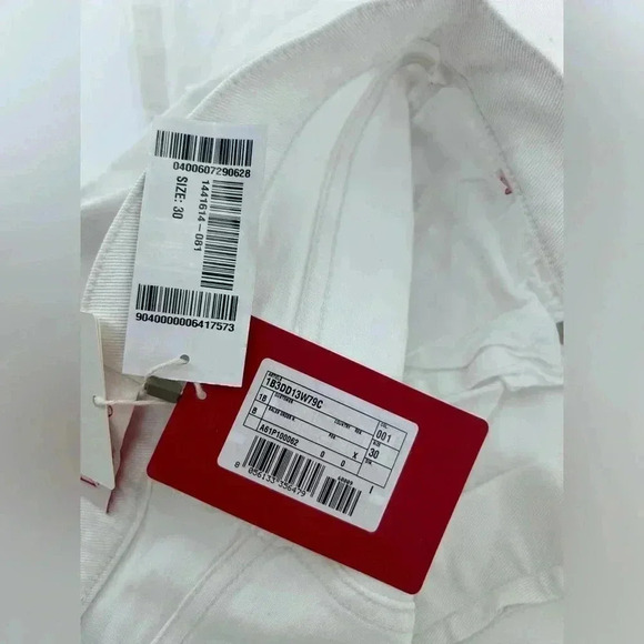 NWT Valentino White Jeans Womens Denim Embellished Large V Logo Size 30 - Picture 12 of 15